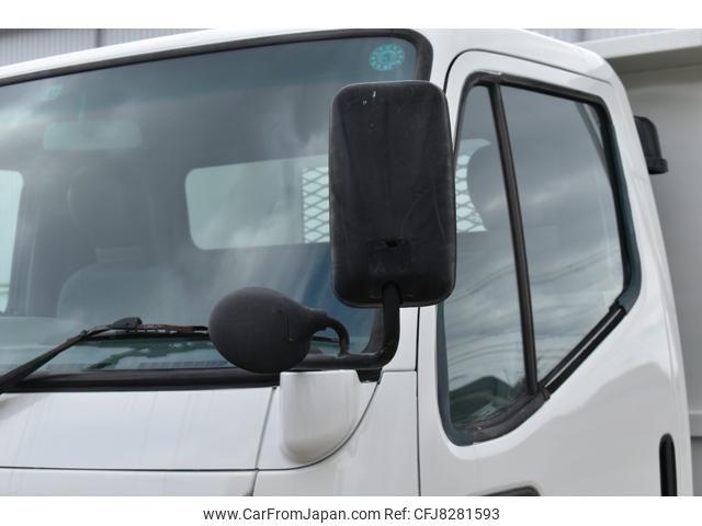 Mitsubishi Fuso Fighter 2000 thumbnail 68