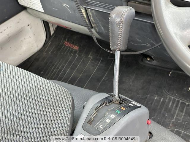 Toyota Hiace Truck 1997 thumbnail 12