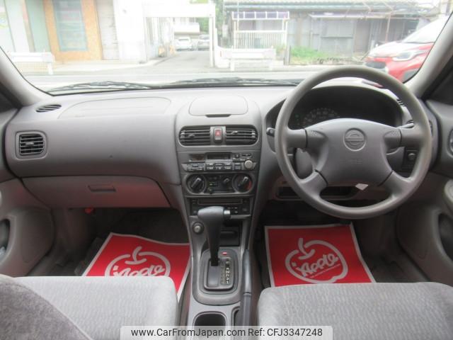 Nissan Sunny 2001 thumbnail 3