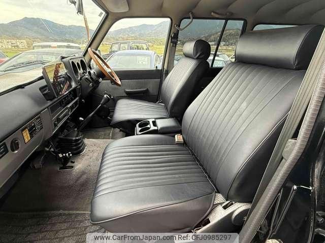 Toyota Land Cruiser 60 1985 thumbnail 16