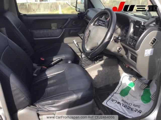 Suzuki Jimny 2001 thumbnail 5