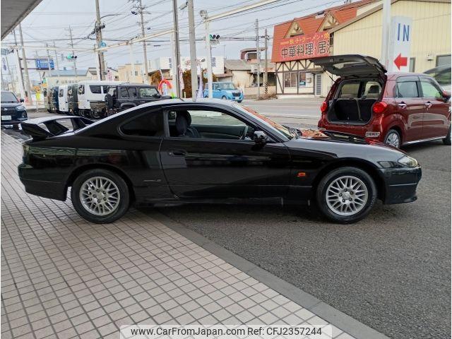 Nissan Silvia 2000 thumbnail 4