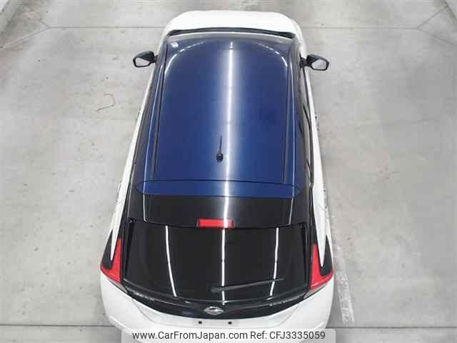 Nissan Leaf thumbnail 11