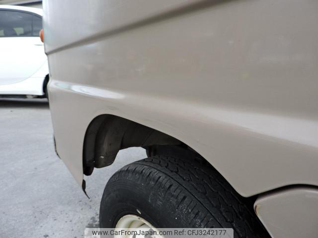 Subaru Sambar Dias 1994 thumbnail 28