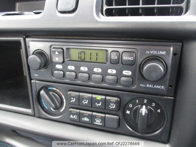 Mitsubishi Delica Truck 2001 thumbnail 4
