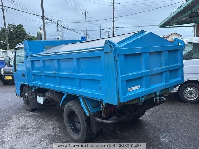 Isuzu Elf Truck 2001 thumbnail 9