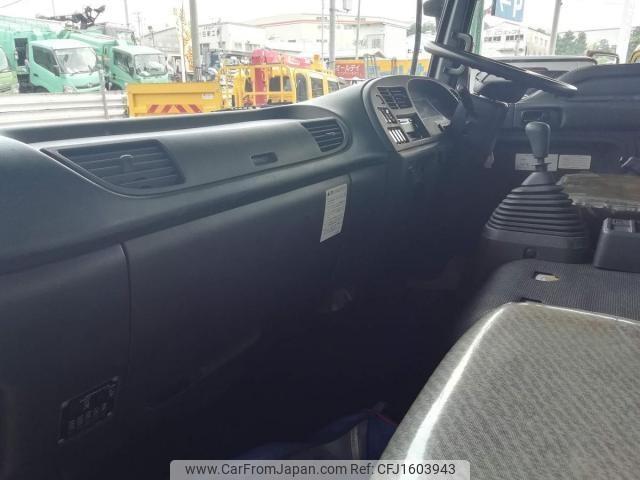 Isuzu Forward 1999 thumbnail 26