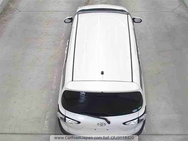 Toyota Sienta thumbnail 12