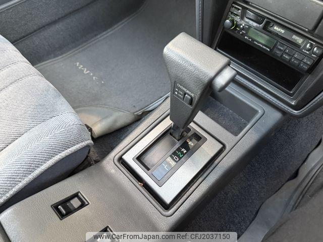 Toyota Mark II Wagon 1985 thumbnail 16