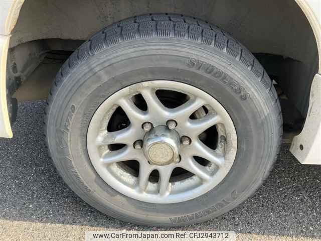 Toyota Touring Hiace thumbnail 10