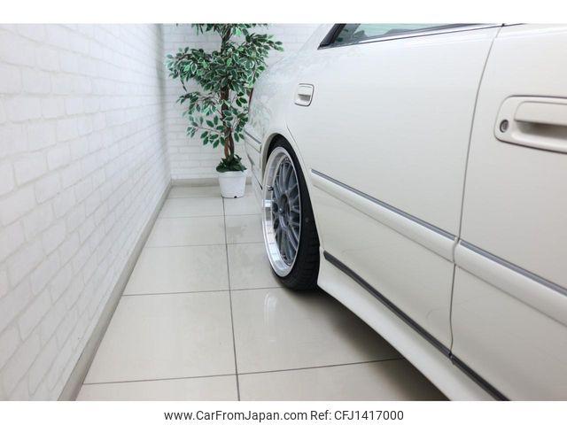 Toyota Mark II 1999 thumbnail 38