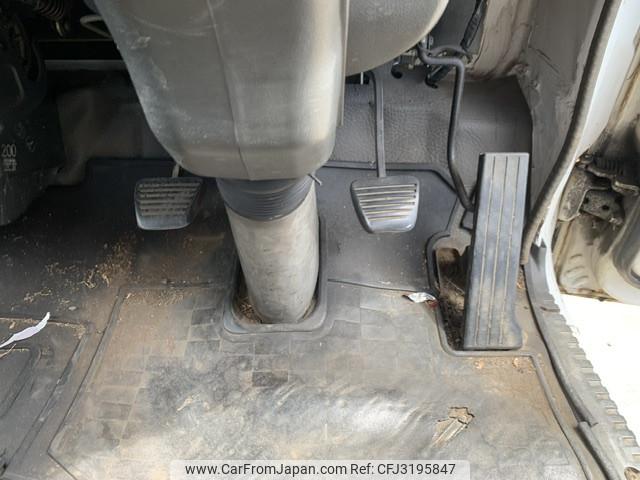 Mitsubishi Fuso Canter 1990 thumbnail 14