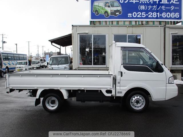 Mitsubishi Delica Truck 2001 thumbnail 14