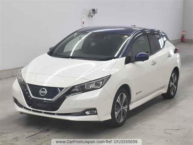 Nissan Leaf thumbnail 5