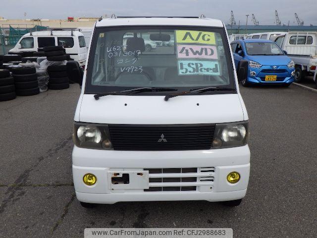 Mitsubishi Minicab Truck 2001