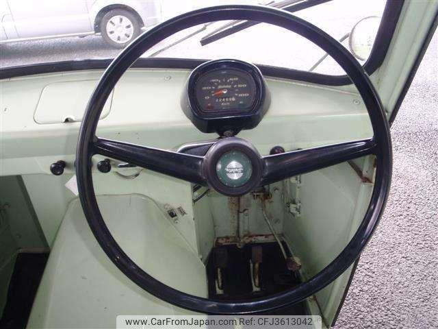 Daihatsu Midget 1966 thumbnail 13