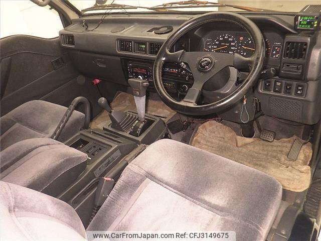 Mitsubishi Delica Starwagon 1991 thumbnail 4