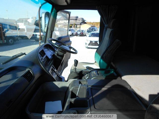 Isuzu Giga 1999 thumbnail 12