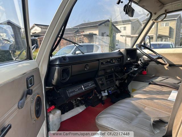 Toyota Hiace Truck 1984 thumbnail 15
