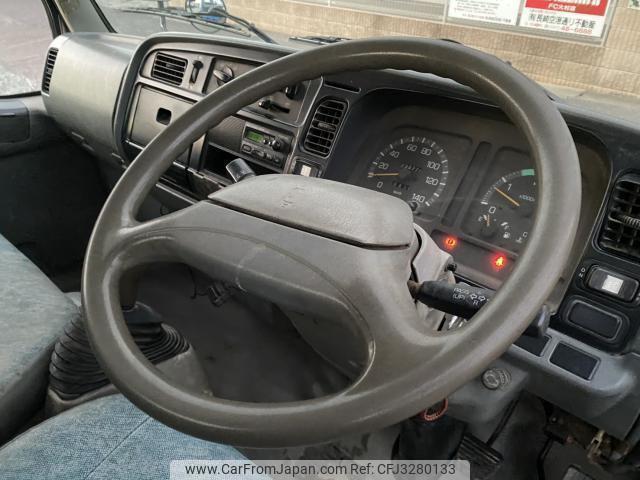 Mitsubishi Fuso Canter 1999 thumbnail 18