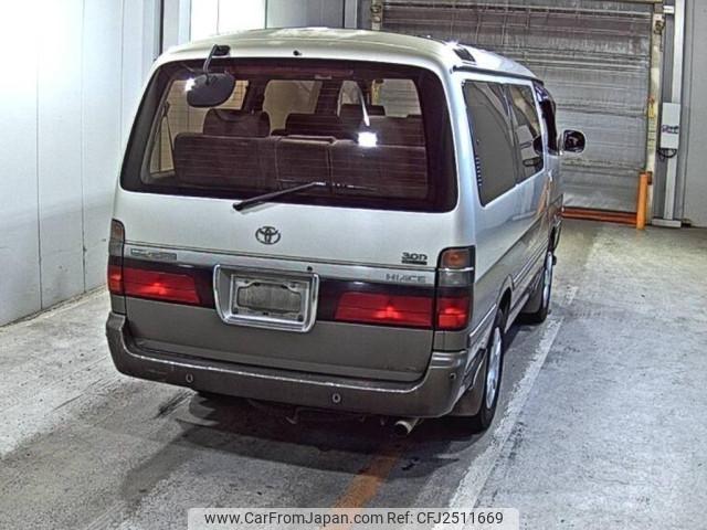 Toyota Hiace Wagon 1998 thumbnail 6