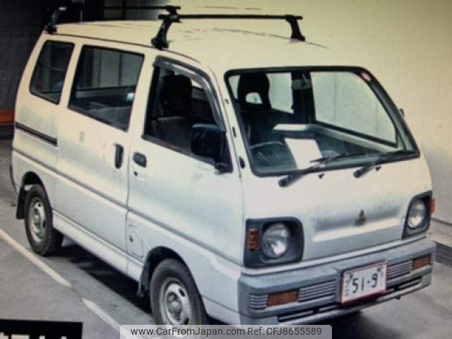 Mitsubishi Minicab Van 1993