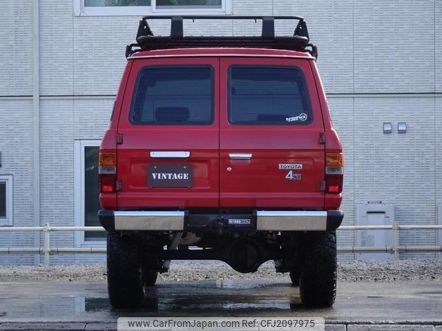 Toyota Land Cruiser 60 1987 thumbnail 10