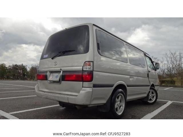 Toyota Hiace Wagon 2000 thumbnail 2
