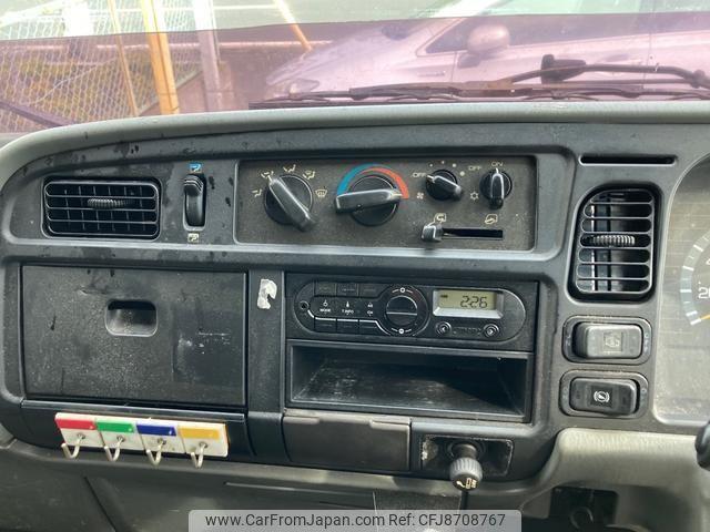 Mitsubishi Fuso Canter 1998 thumbnail 17