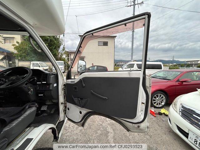 Mitsubishi Delica Truck 1995 thumbnail 11