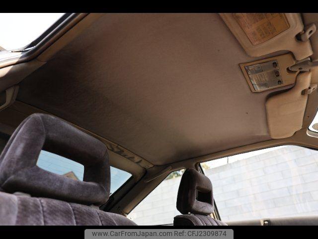 Nissan Silvia 1983 thumbnail 5