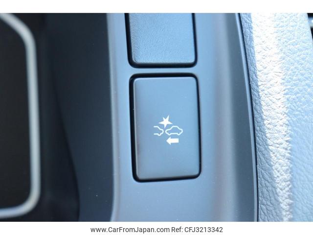 Toyota Hiace Wagon thumbnail 64