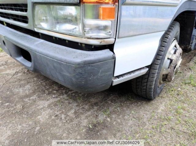 Isuzu Elf Truck 1997 thumbnail 15