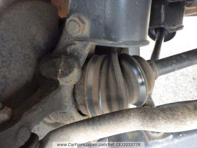 Suzuki Carry Truck 2000 thumbnail 28