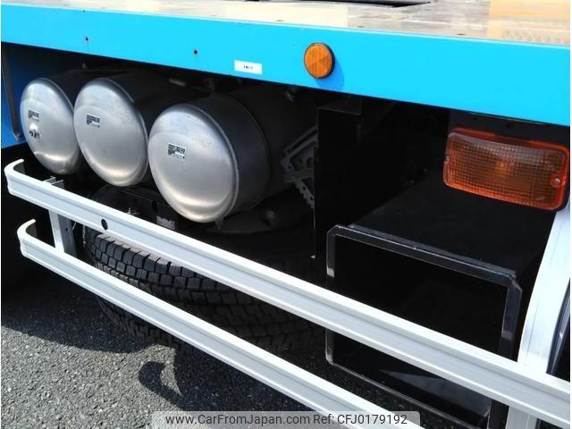 Mitsubishi Fuso Super Great 2000 thumbnail 25