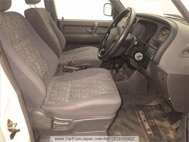 Isuzu Bighorn 1999 thumbnail 6