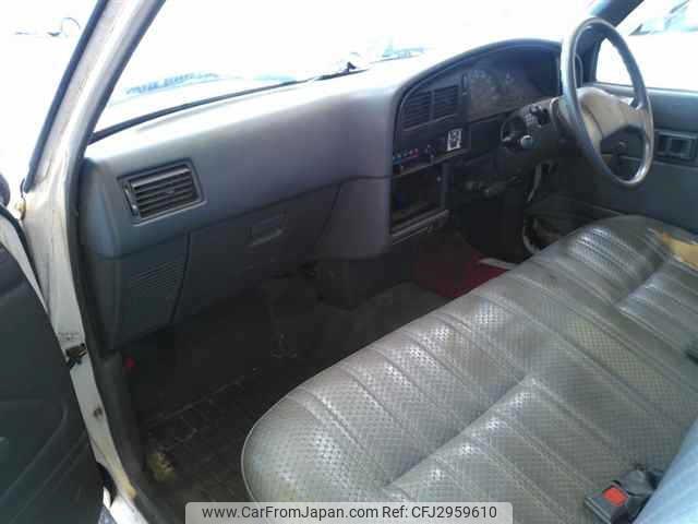 Toyota Hilux 1990 thumbnail 9