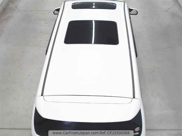 Toyota Vellfire thumbnail 12