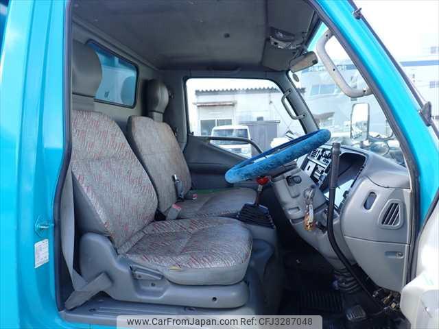 Mitsubishi Fuso Canter 1997 thumbnail 29