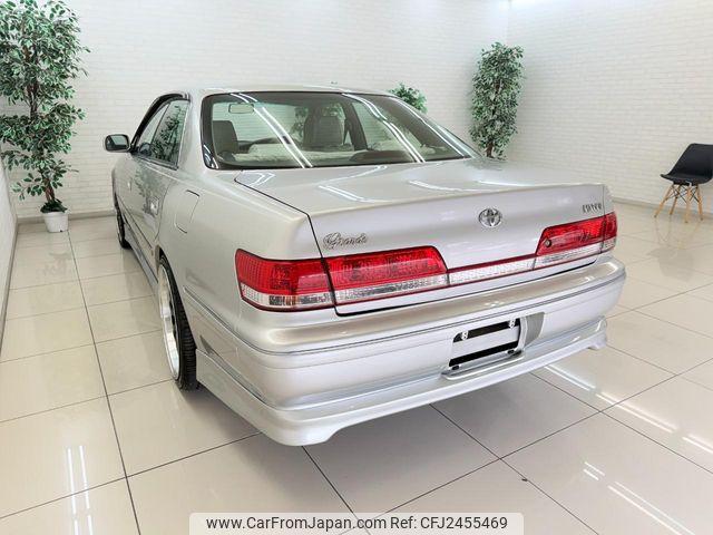 Toyota Mark II 2000 thumbnail 3
