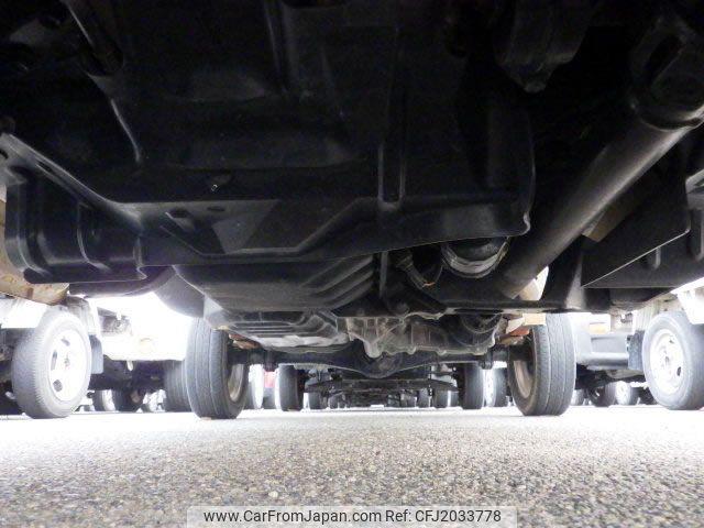 Suzuki Carry Truck 2000 thumbnail 26
