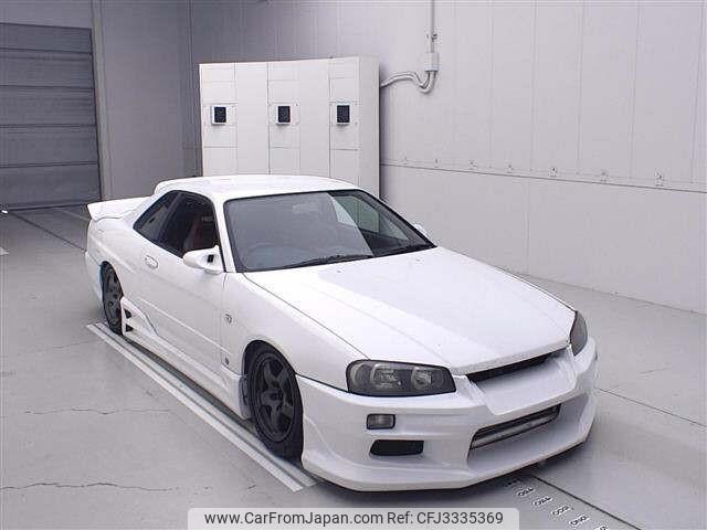 Nissan Skyline 2000