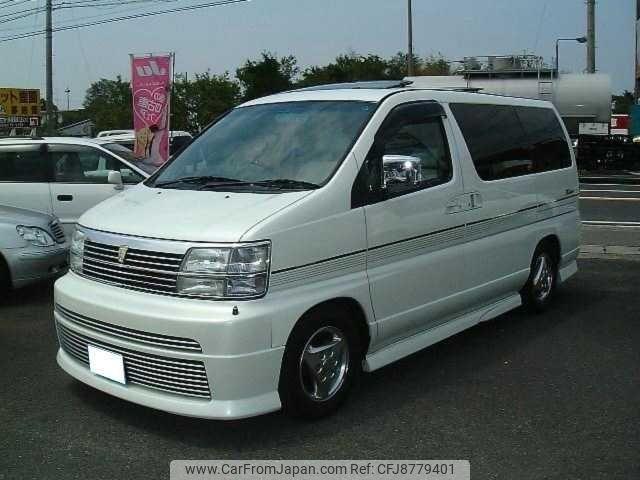 Nissan Elgrand 1999
