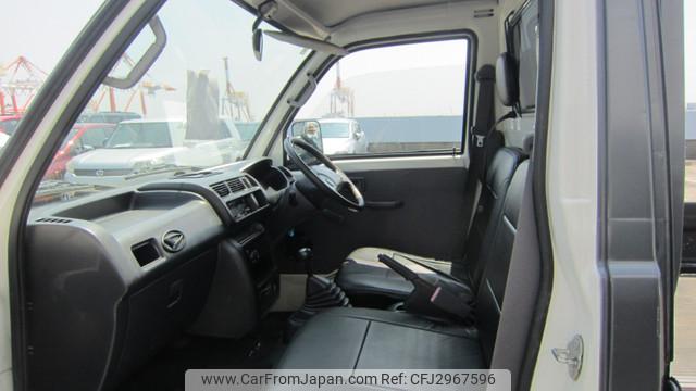 Daihatsu Hijet Truck 2001 thumbnail 10