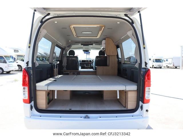 Toyota Hiace Wagon thumbnail 73