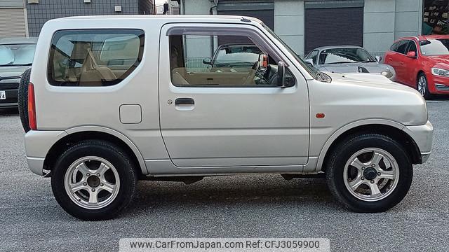 Suzuki Jimny 2000 thumbnail 21