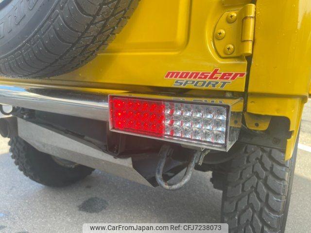 Suzuki Jimny 1998 thumbnail 4