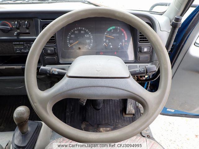 Mitsubishi Fuso Canter 1997 thumbnail 28
