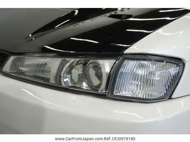 Nissan Silvia 1998 thumbnail 5