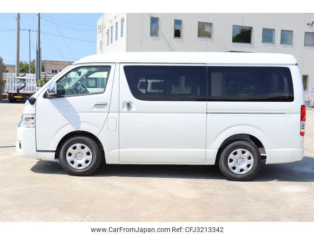 Toyota Hiace Wagon thumbnail 48